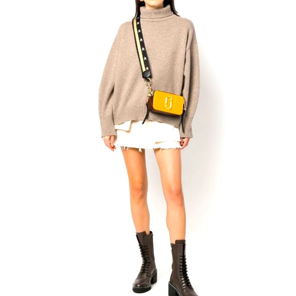 Marc Jacob sunflower Snapshot